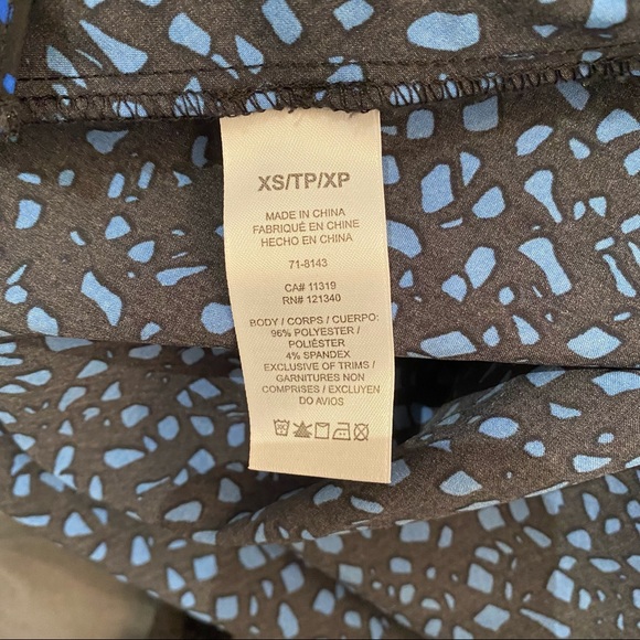 Blue and black maxi dress with low back - Picture 7 of 7